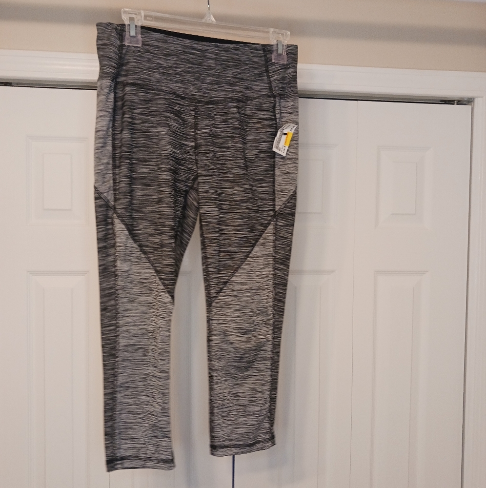 RBX Black/Gray Leggings Size Medium